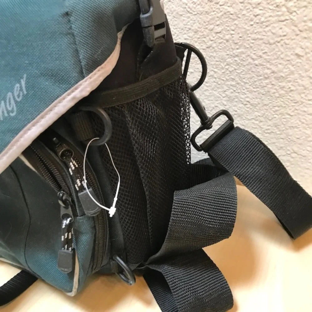 Adorama Sling Camera Bag. Large, W/ waist and sling strap. Multiple pockets, NEW